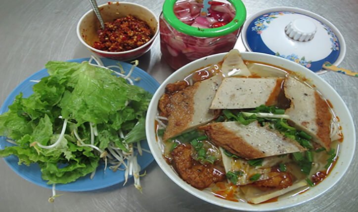 quán bún chả cá nổi tiếng ở Đà Nẵng